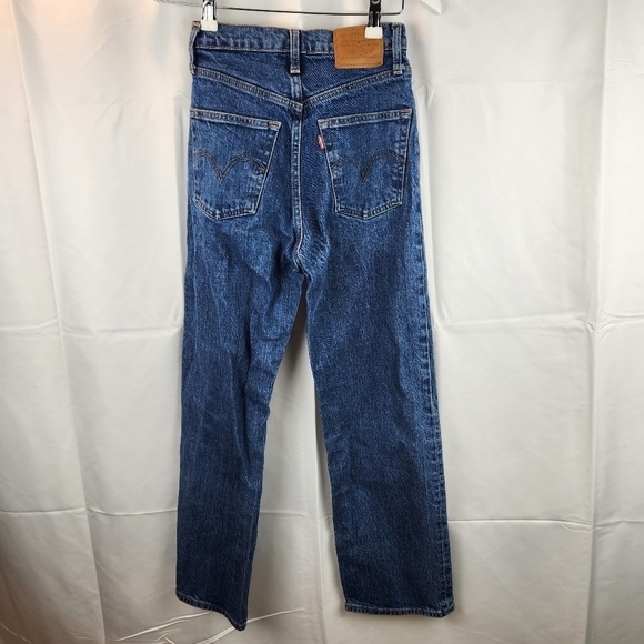 Levi's Wedgie Straight jeans size 25 in EUC - Picture 8 of 10